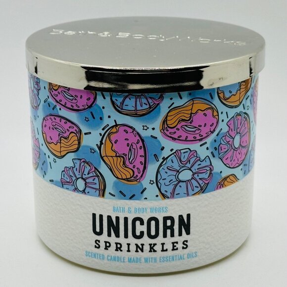 Bath & Body Works Unicorn Sprinkles candle - Picture 1 of 4